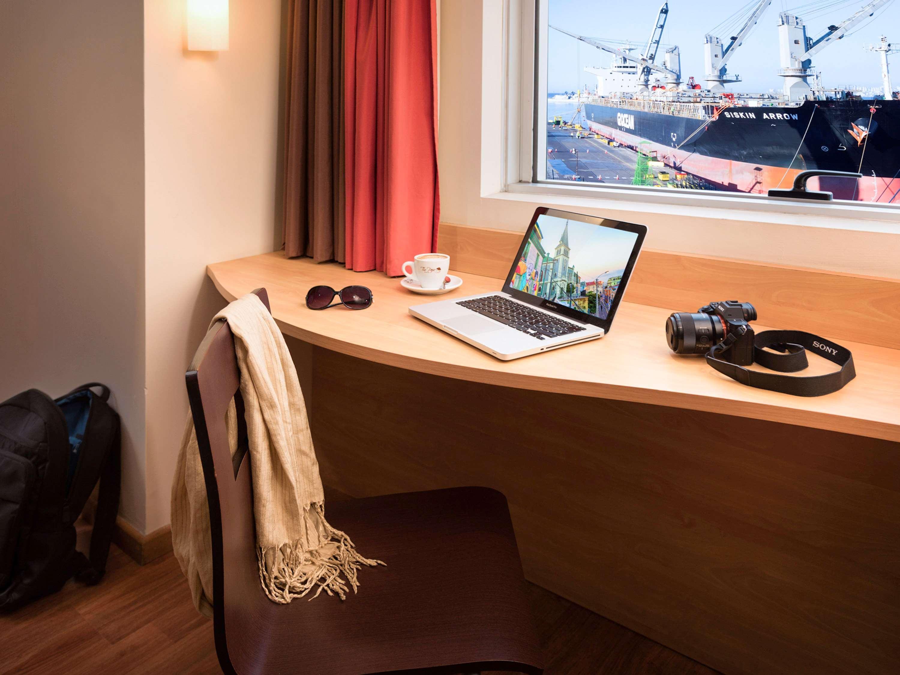 Ibis 3*